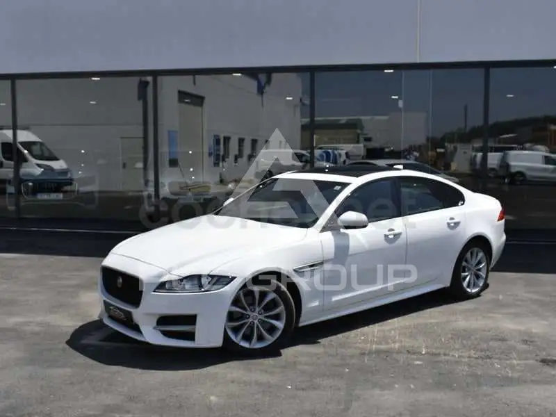 2018 Jaguar XF