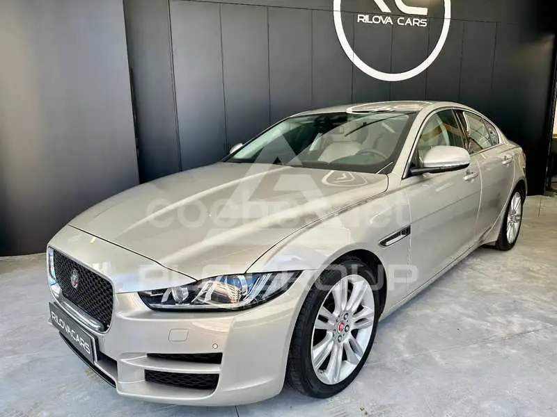 2018 Jaguar XE