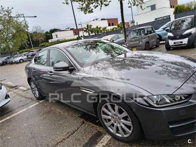 2018 Jaguar XE
