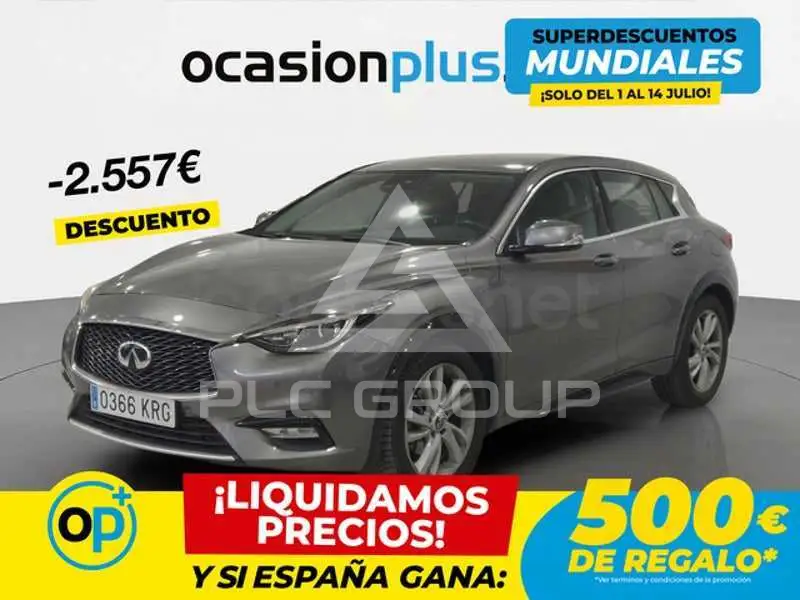 2018 Infinity Q30