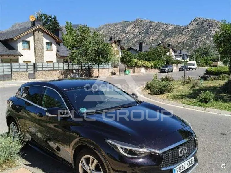 2018 Infinity Q30