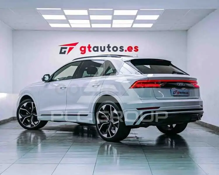 2018 Audi Q8