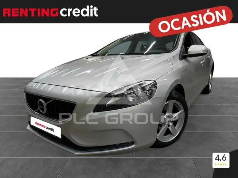 2018 Volvo V40