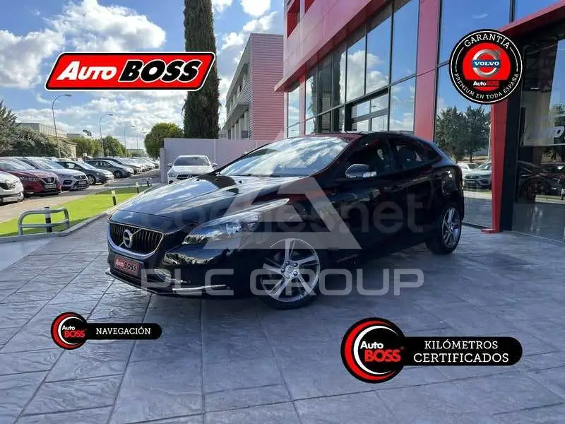 2018 Volvo V40