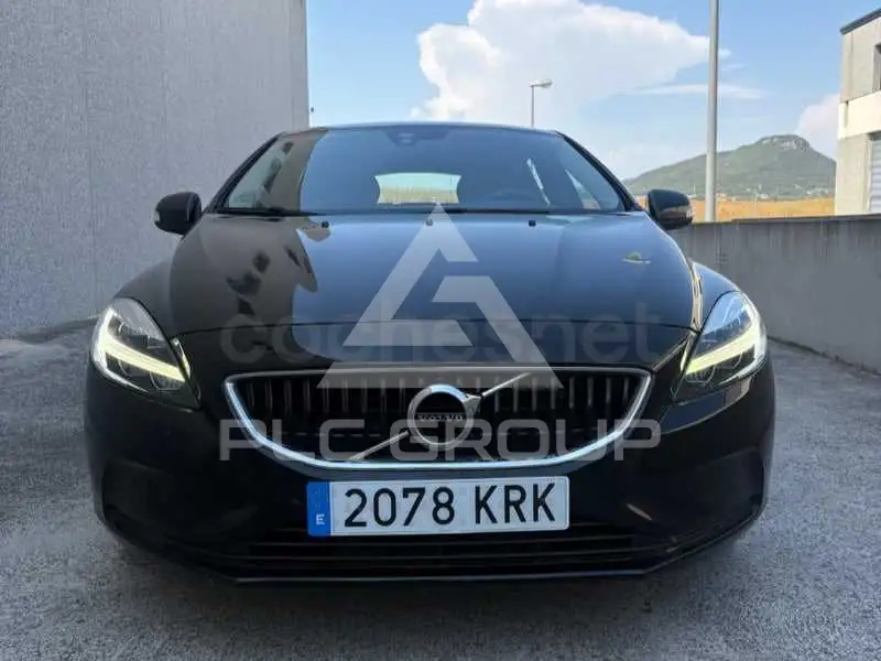 2018 Volvo V40
