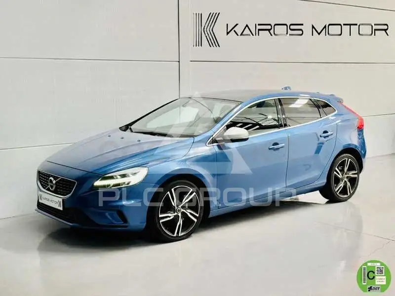 2018 Volvo V40