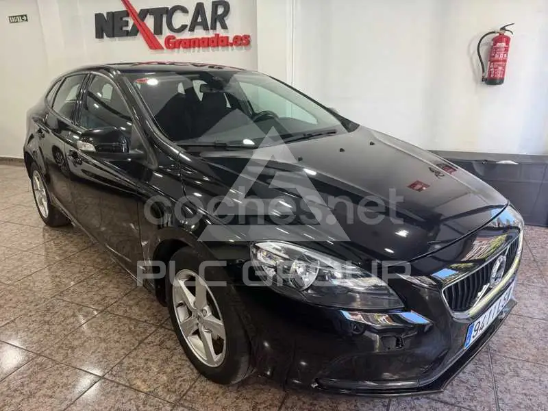 2018 Volvo V40