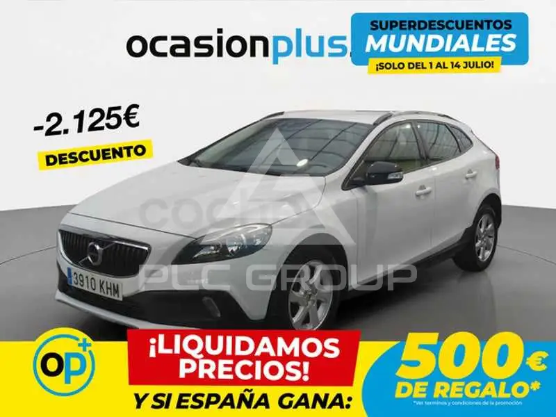 2018 Volvo V40