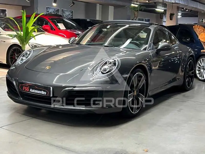 2018 Porsche 911