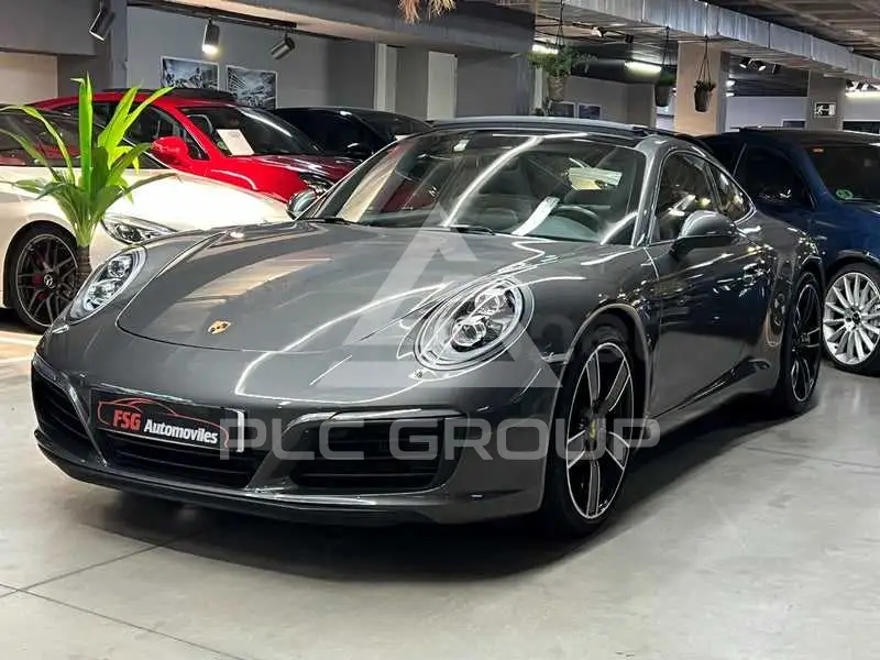 2018 Porsche 911