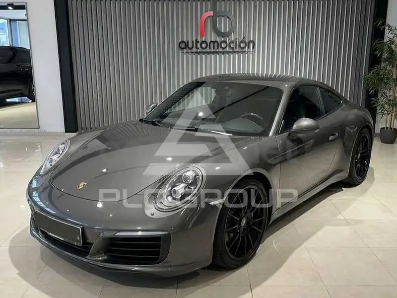 2018 Porsche 911