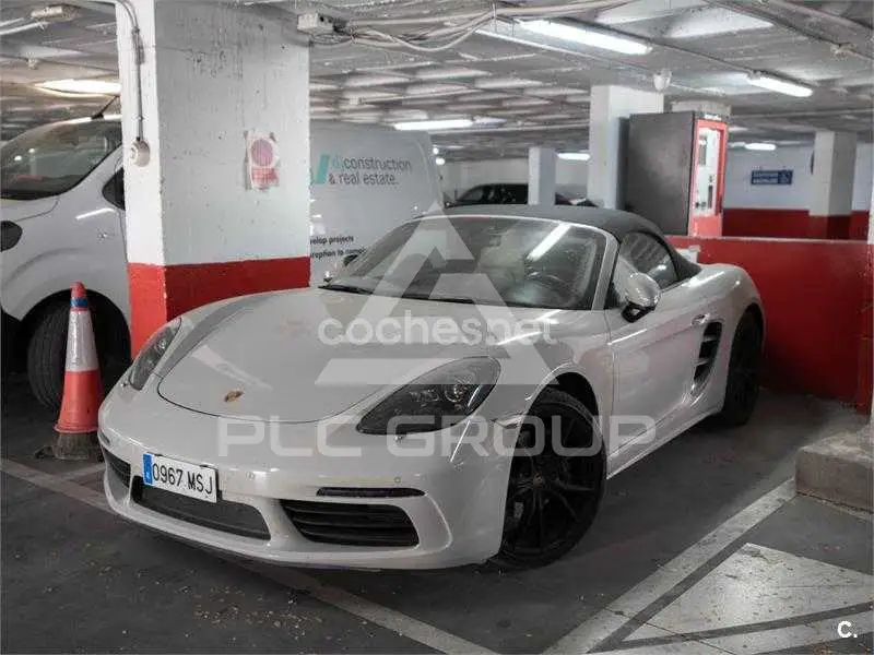 2018 Porsche 718