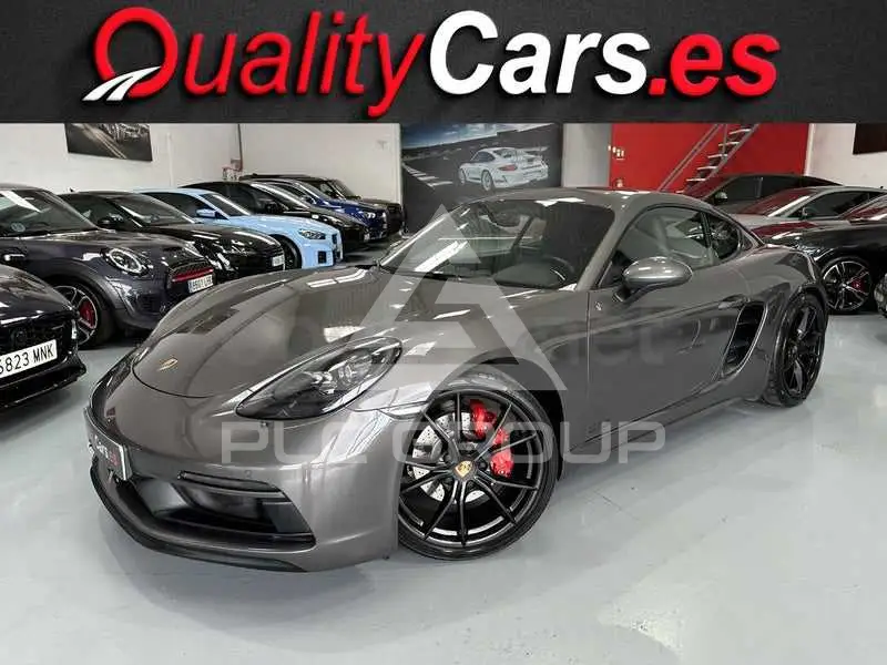 2018 Porsche 718