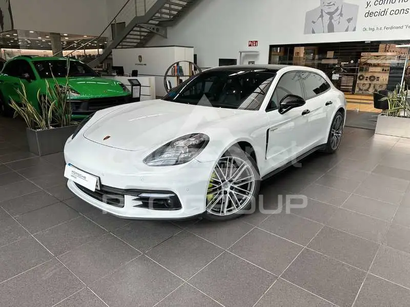 2018 Porsche Panamera