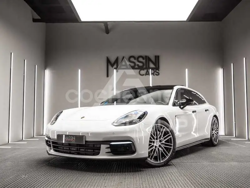 2018 Porsche Panamera