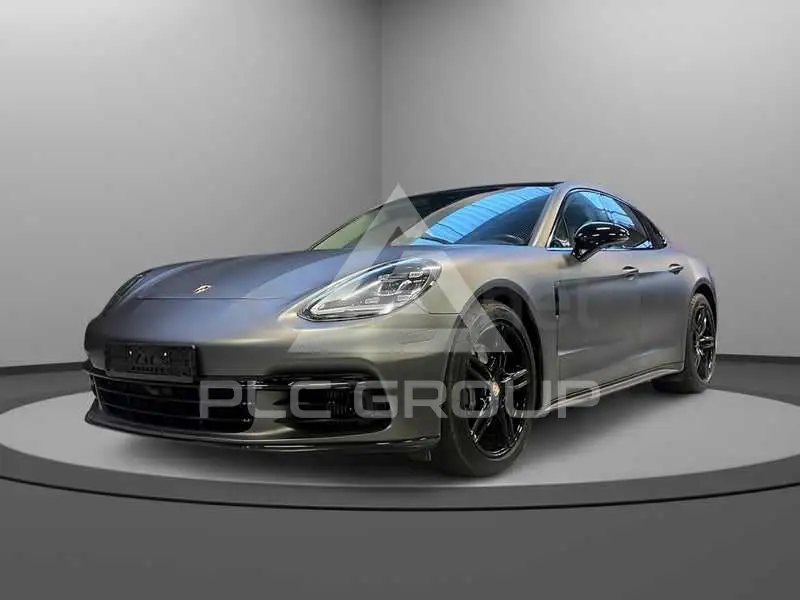 2018 Porsche Panamera