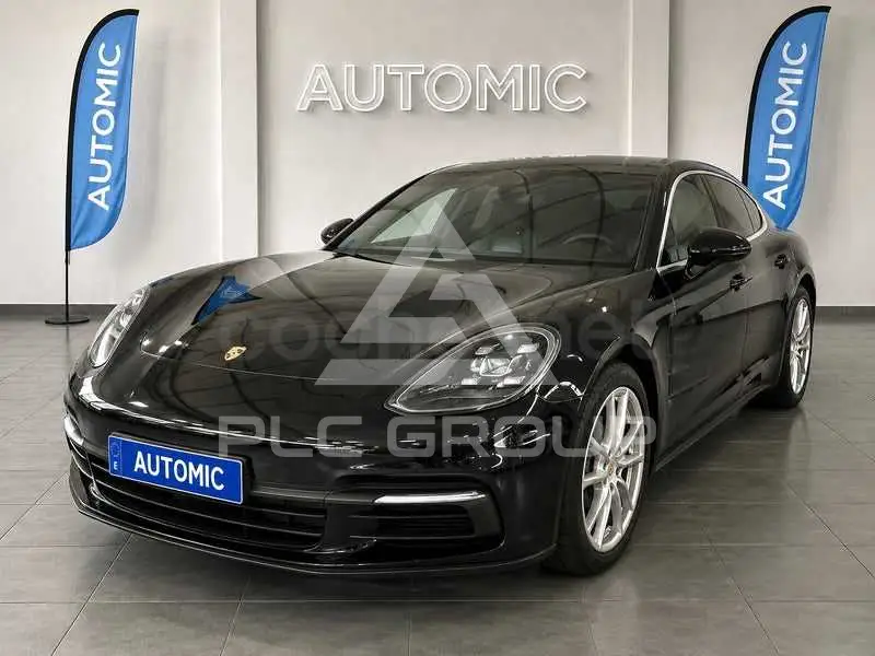 2018 Porsche Panamera