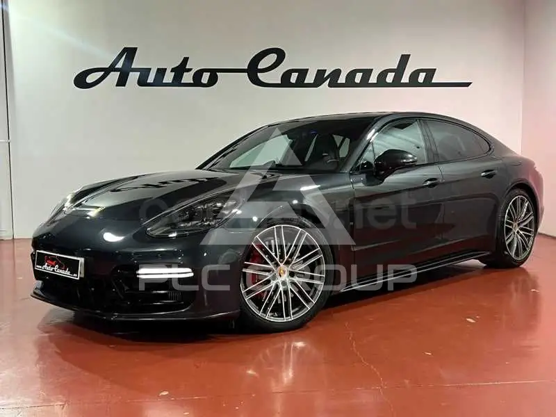 2018 Porsche Panamera
