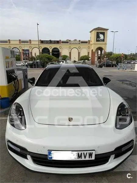2018 Porsche Panamera