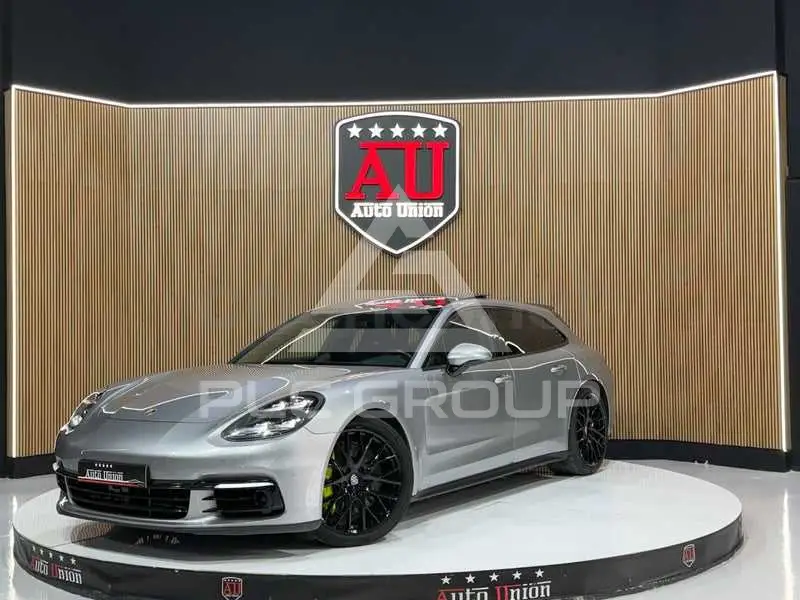 2018 Porsche Panamera