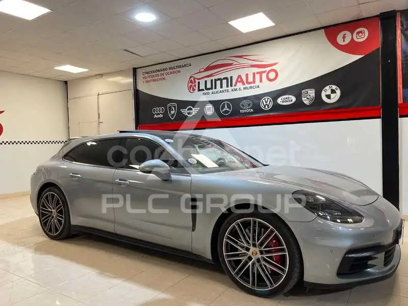 2018 Porsche Panamera