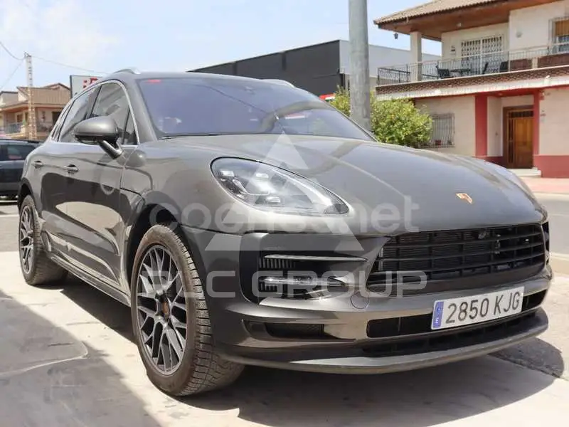 2018 Porsche MACAN