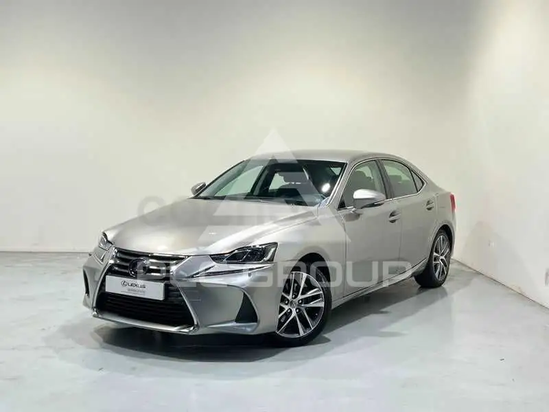 2018 Lexus IS