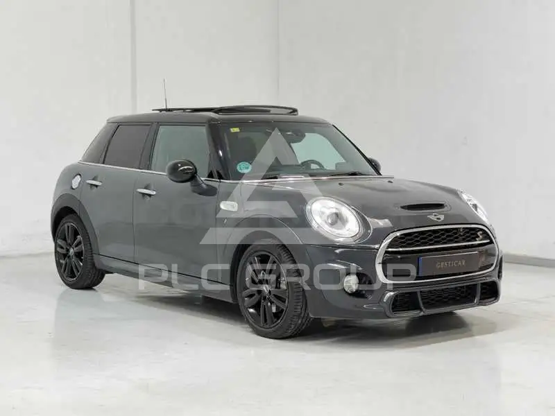 2018 Mini COOPER