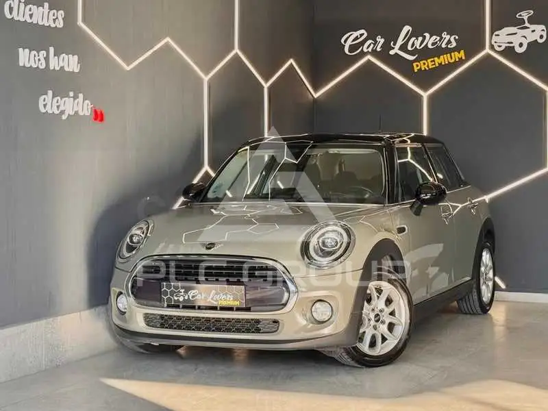 2018 Mini COOPER