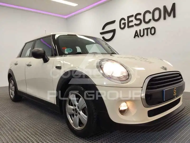 2018 Mini COOPER