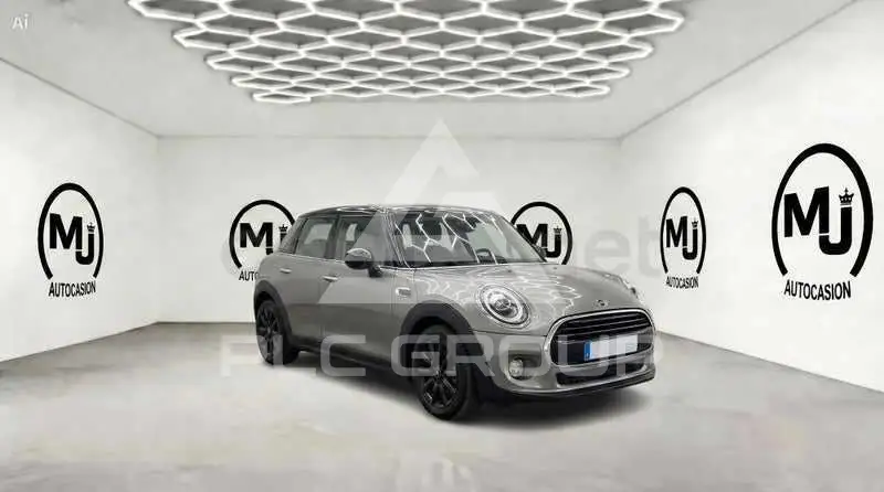 2018 Mini COOPER