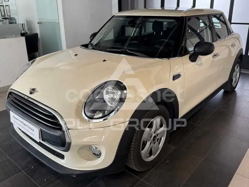 2018 Mini COOPER