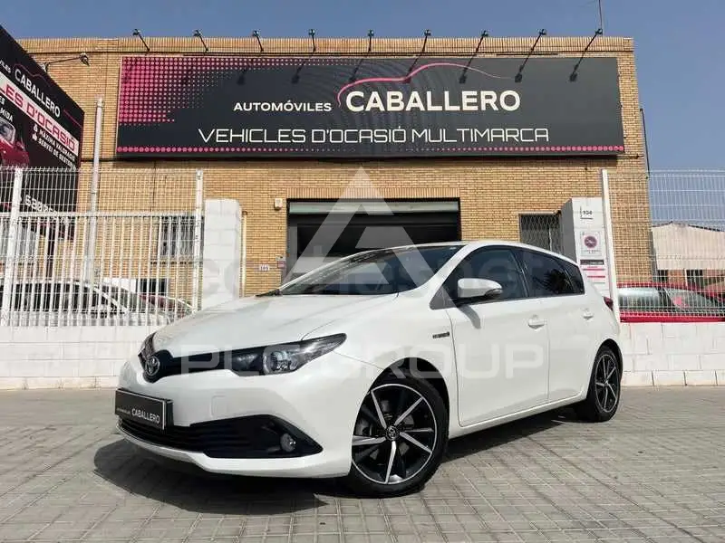 2018 Toyota AURIS
