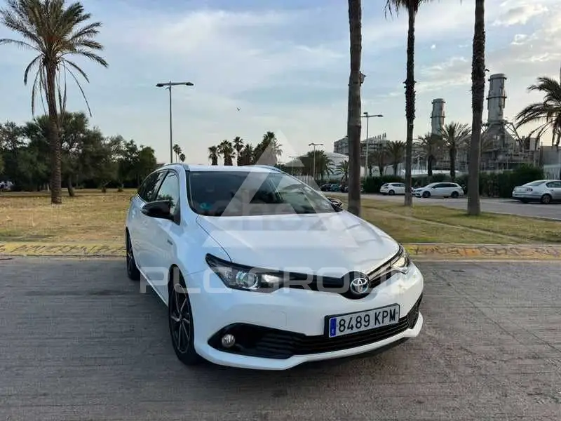 2018 Toyota AURIS