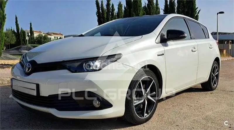 2018 Toyota AURIS