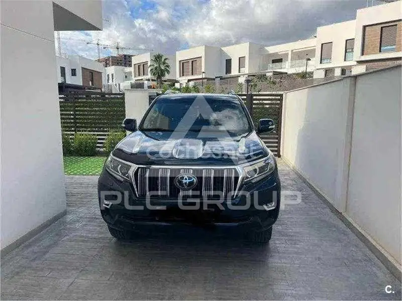 2018 Toyota LAND CRUISER