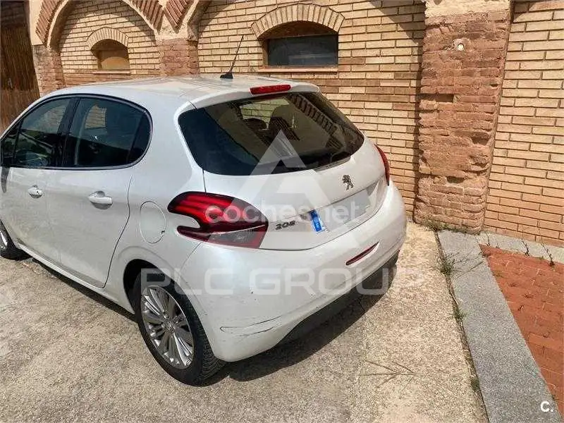 2018 Peugeot 208