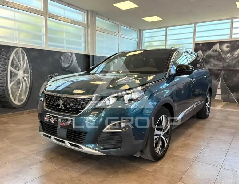 2018 Peugeot 5008