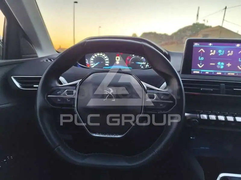 2018 Peugeot 5008