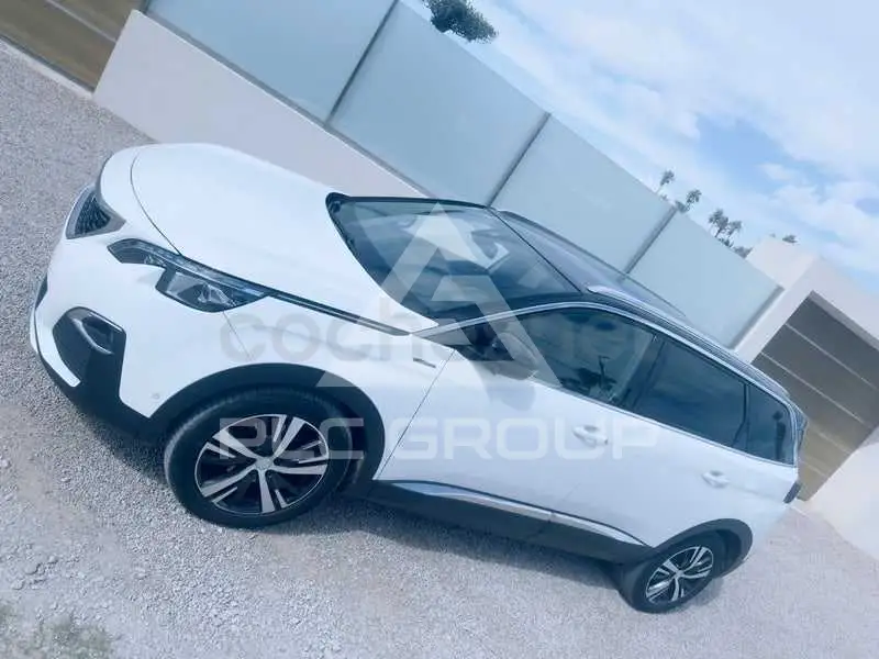 2018 Peugeot 5008