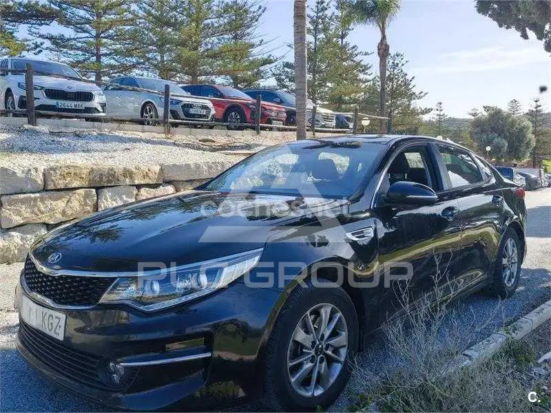 2018 KIA Optima