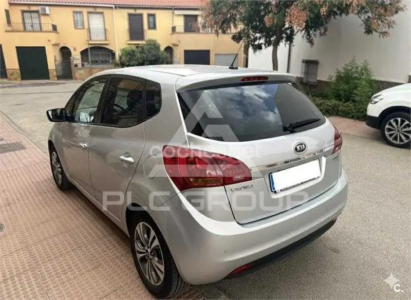 2018 KIA Venga