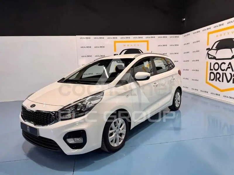 2018 KIA Carens