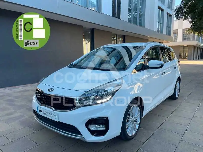 2018 KIA Carens