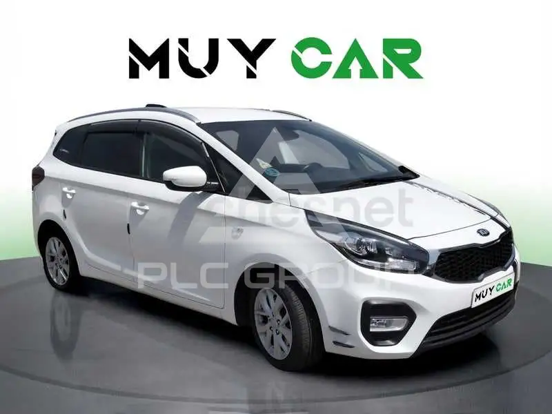 2018 KIA Carens