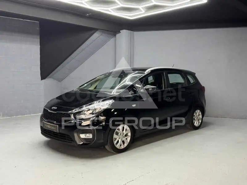 2018 KIA Carens