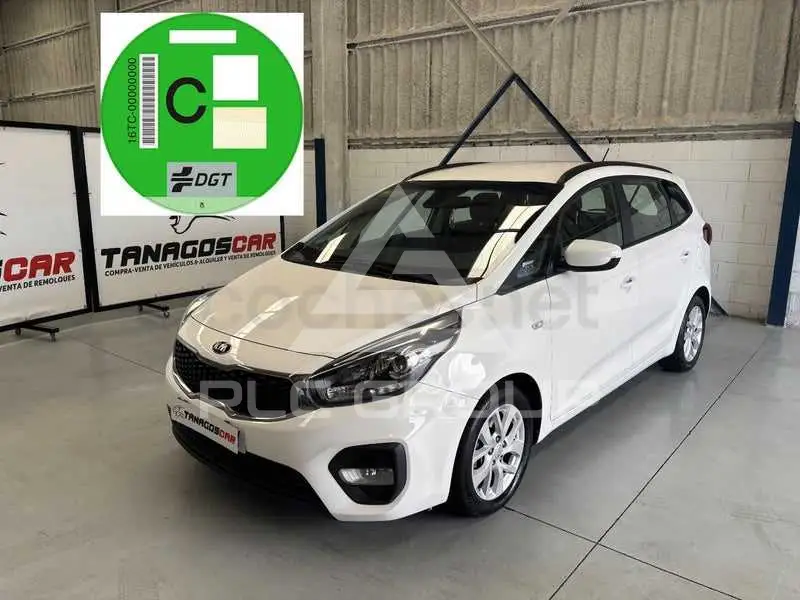 2018 KIA Carens