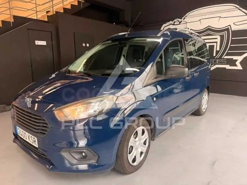 2018 Ford Tourneo