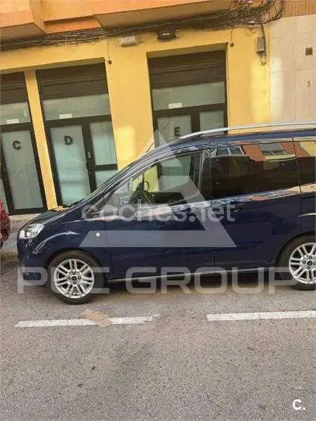 2018 Ford Tourneo
