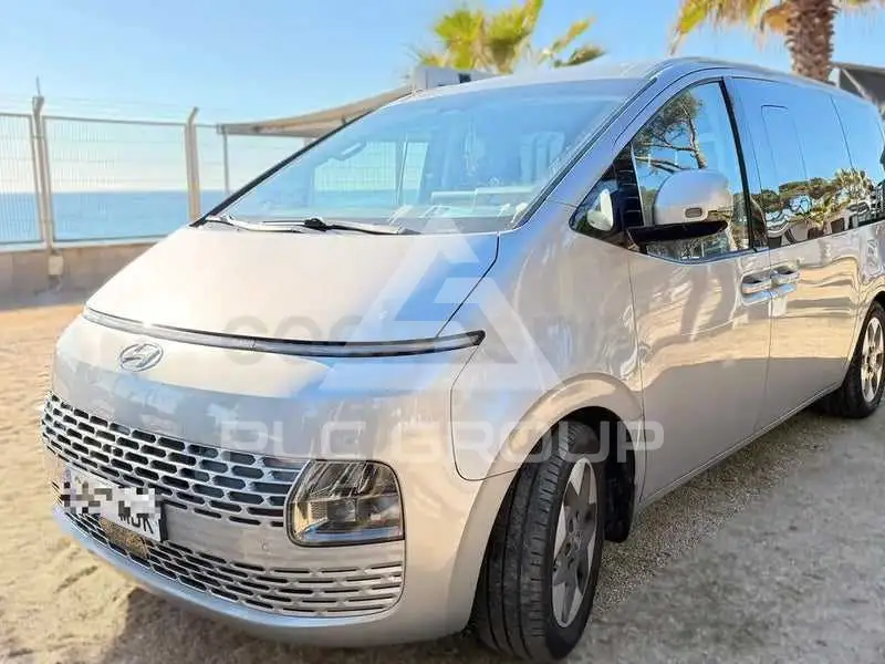 2018 Hyundai Staria